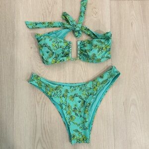MONDAY swimwear St. Martinique Bandeau & Byron Bottom in Lush Floral